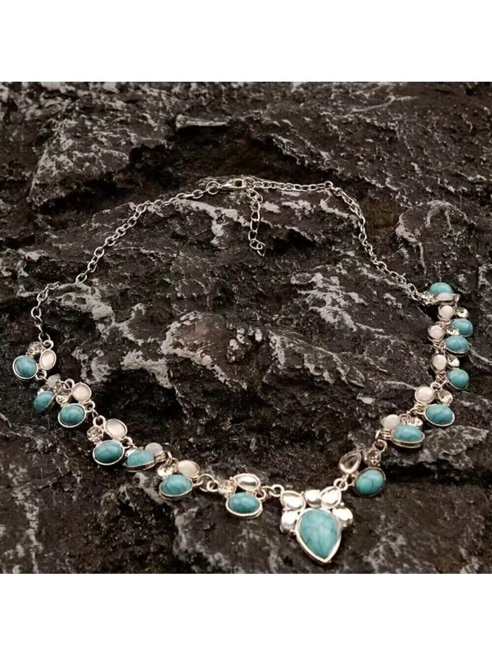 Faux Turquoise and Silver Tone Choker Necklace (#1120) - Picture 5 of 5